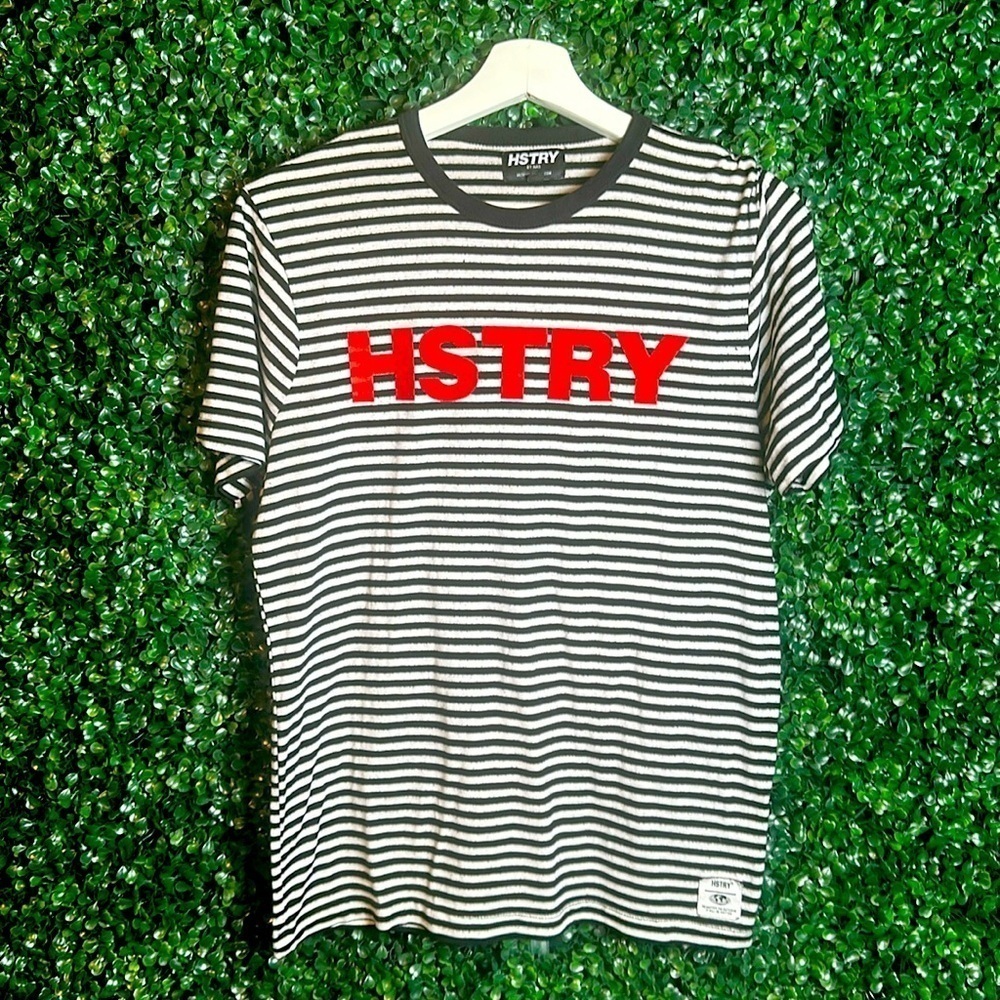 Men’s 2017 Authentic HSTRY By NAS Black Stripe Red Graphic Logo Short Sleeve S